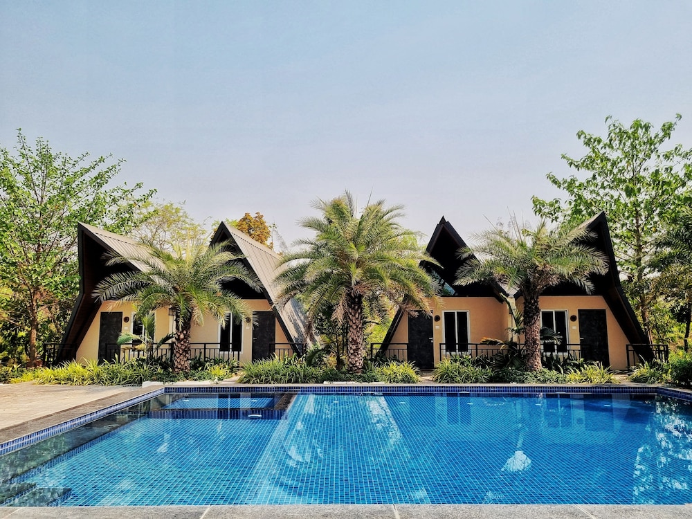 Bird's Nest Resort - Shahapur