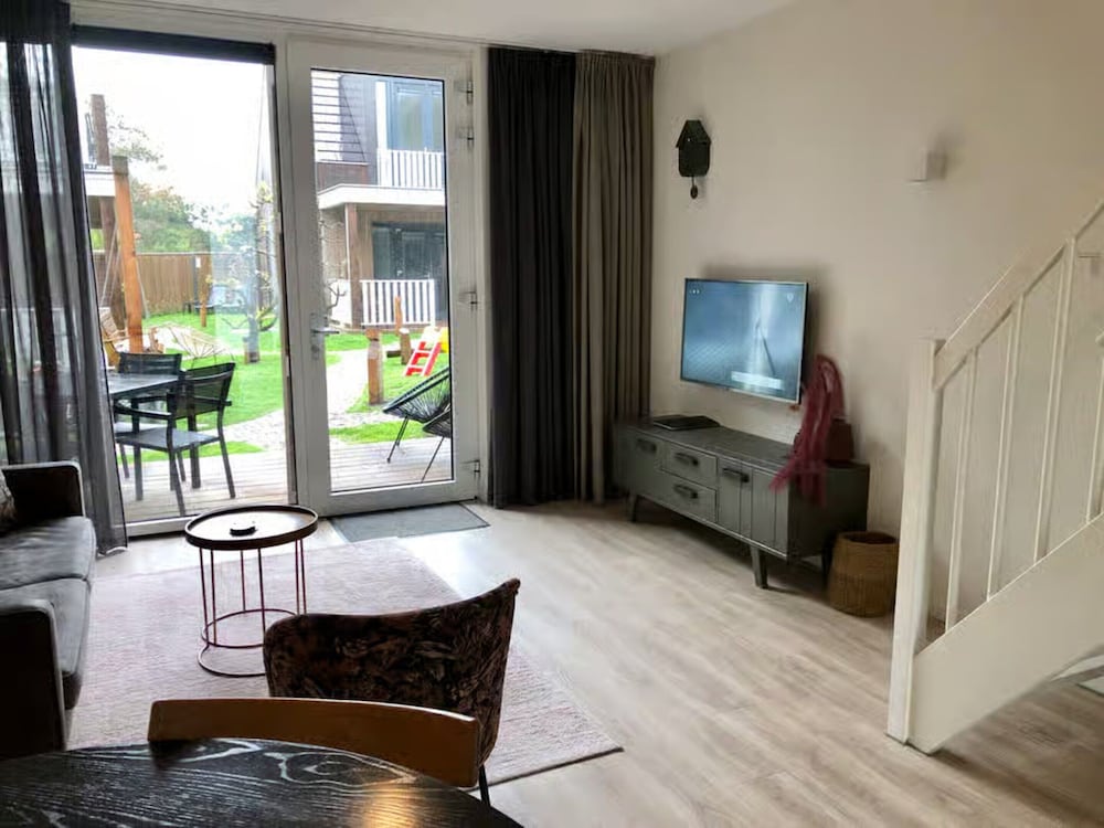 Cozy Lodge in the Center of Zoutelande