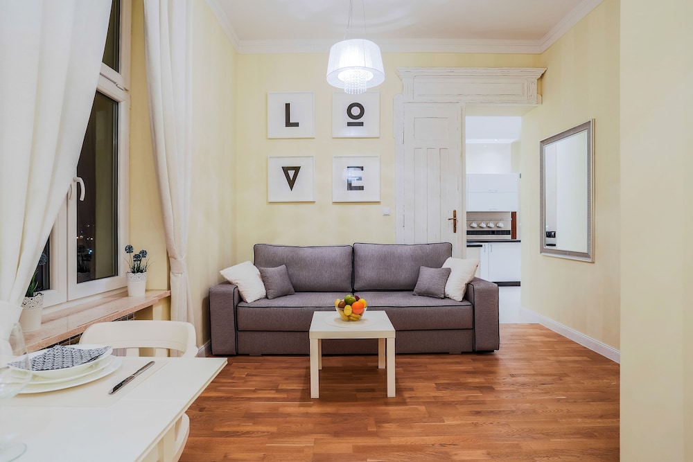 All In Apartments