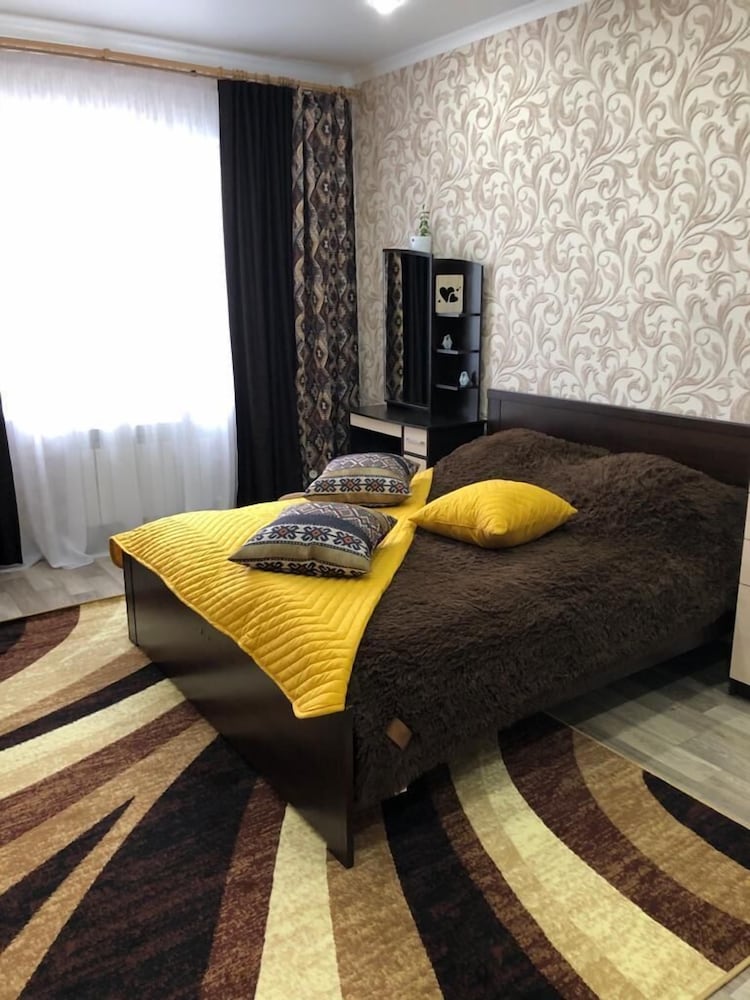 Comfort Apartments on Zapolnaya 60 apt 178 view 5