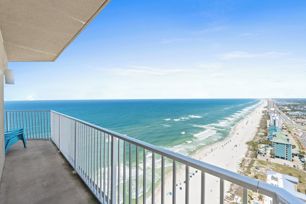 Tidewater by Book That Condo
