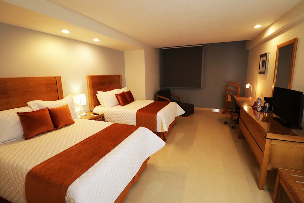 Crown Villas 5 bdrm