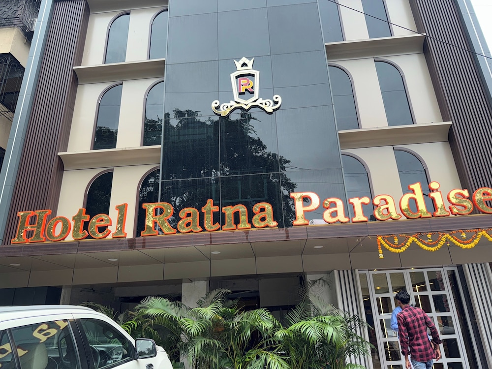 Hotel Ratna Paradise