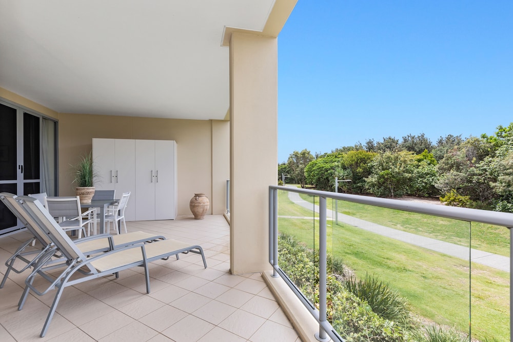 Luxury Apartments on Bells Boulevard