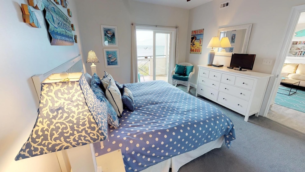 Bay View Villas 2 by Tybee Vacation Rentals