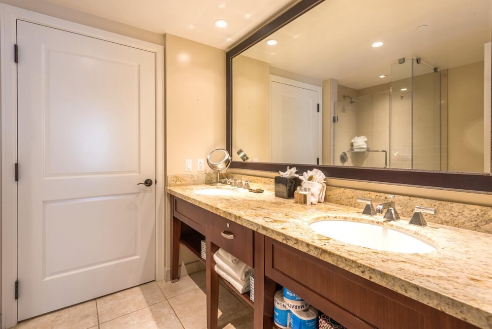Honua Kai Konea 2 Free Rental Cars KBM Resorts Wrap Around Lanai 2 Units, 5 Bedrooms Ml-1409