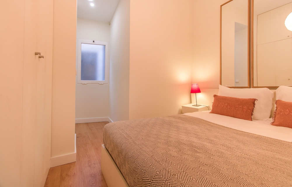 Lapa Cozy Flat With Mezzanine view 3