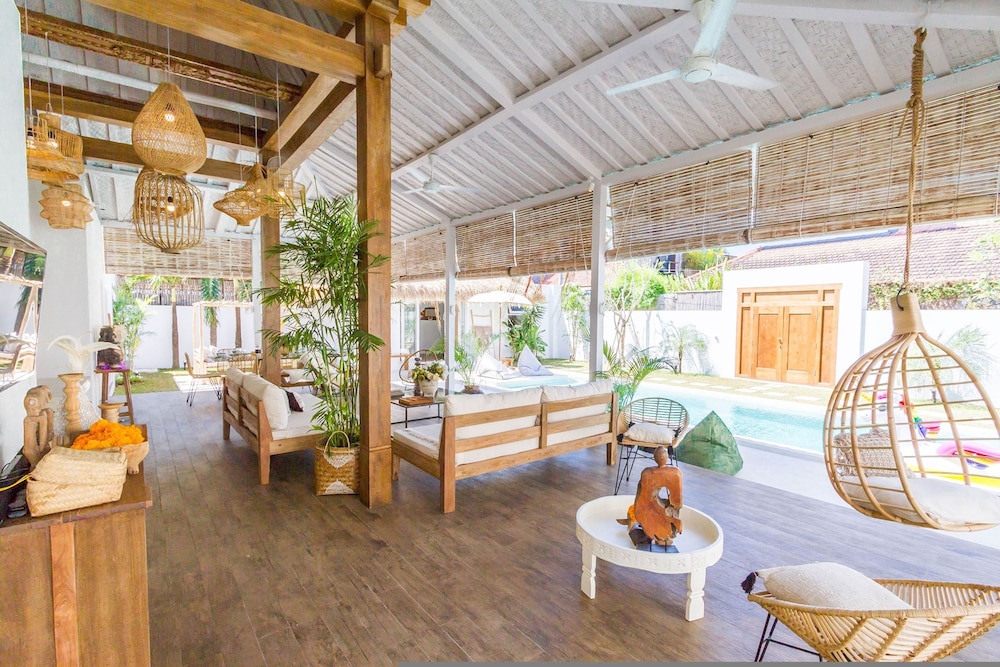 Villa M by Alfred in Bali - Stunning Family Villa With Pool at Seminyak Beach