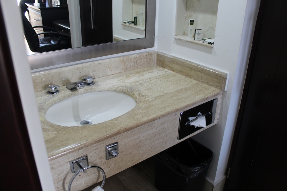 Los Mochis Vacations - Capital Urban - Property Image 8