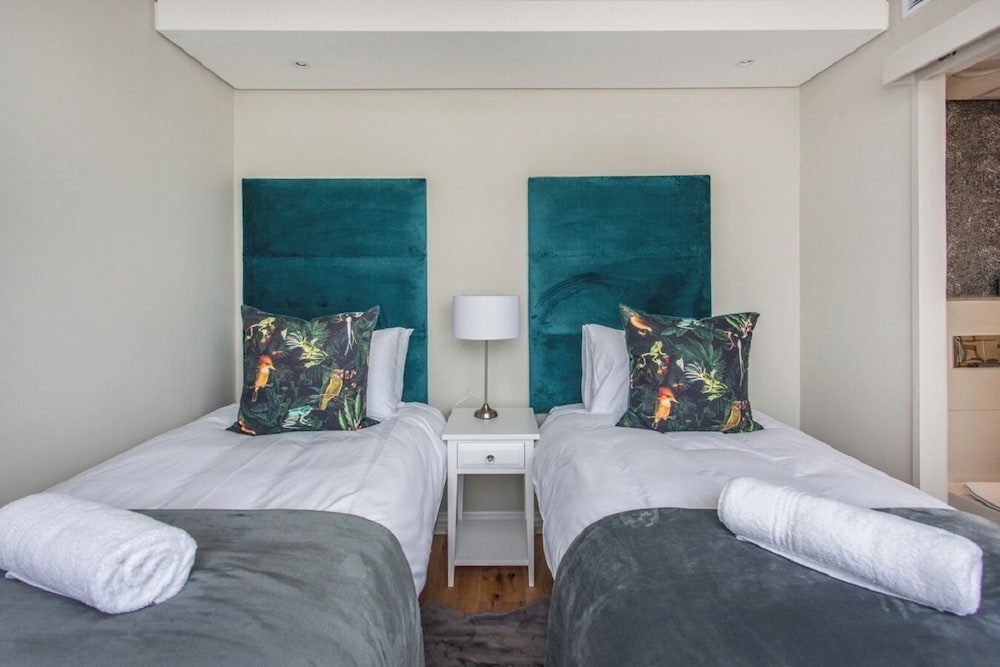 Docklands Deluxe Apartments by ITC Hospitality