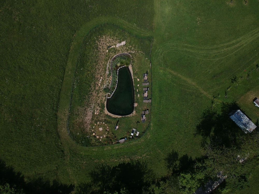 Sacreterre Room  Breakfast - Property Image 16