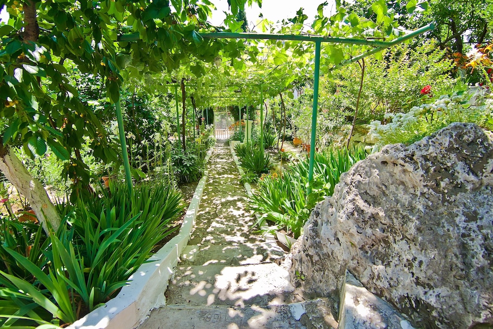 Villa Sequoia