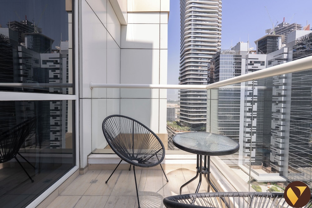 Vogue Downtown Mon Reve near Dubai Mall