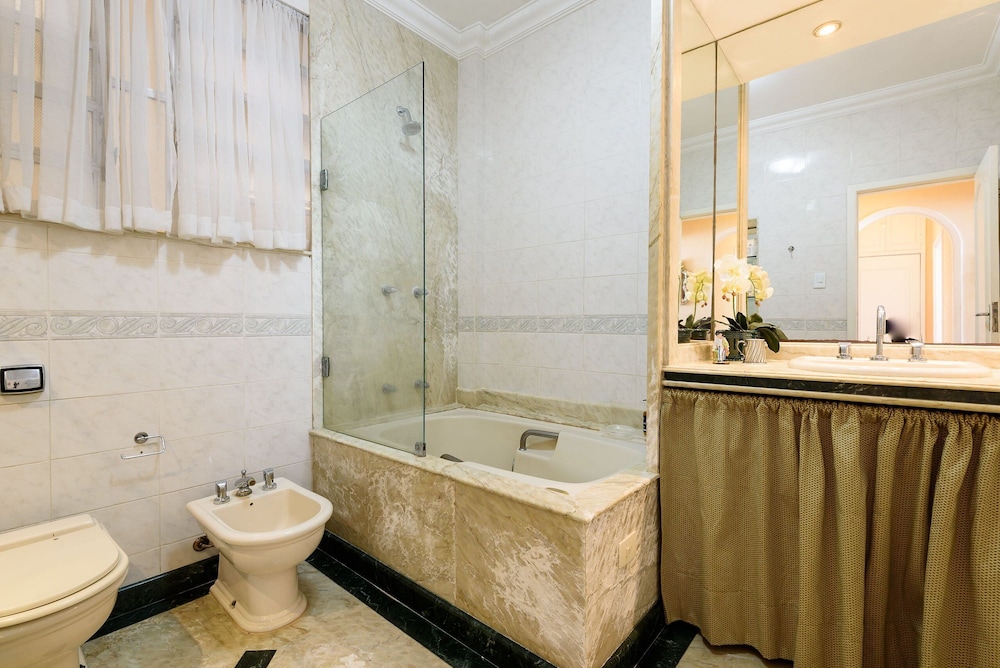 Classic 4-bedrooms by the Sea A 3484/301