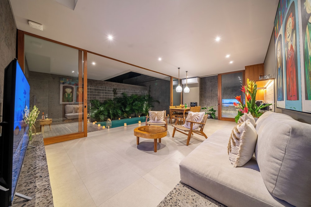 Villa Manawa by Jawatra