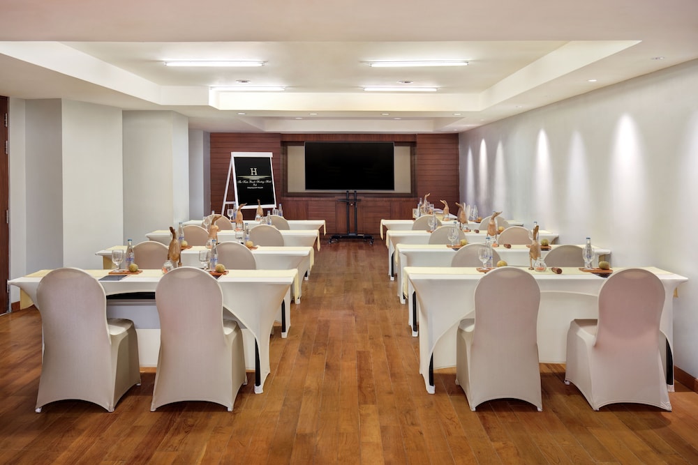 meeting & event spaces