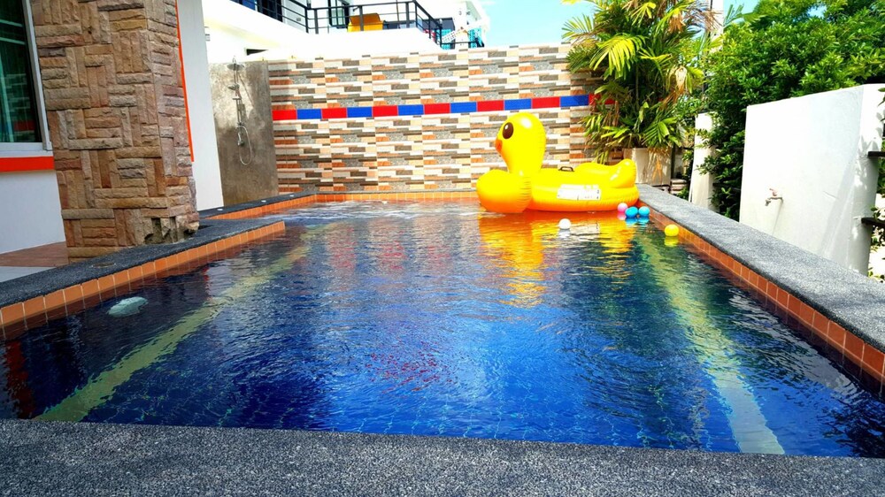 Panbuddee Pool Villa