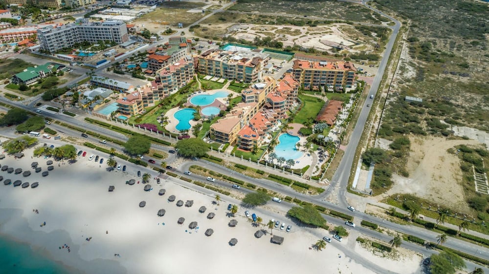 2BR 3BA Condo on Eagle Beach w Amazing Amenities