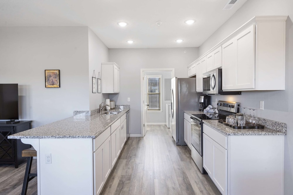 Stonebridge Escape Sleeps 8!