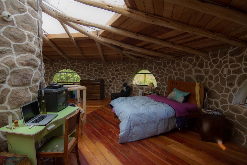 Illawasi Sacred Valley Lodge view 5