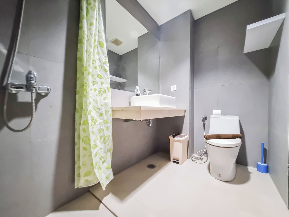 Comfy And Enjoyable Studio At Patraland Amarta Apartment