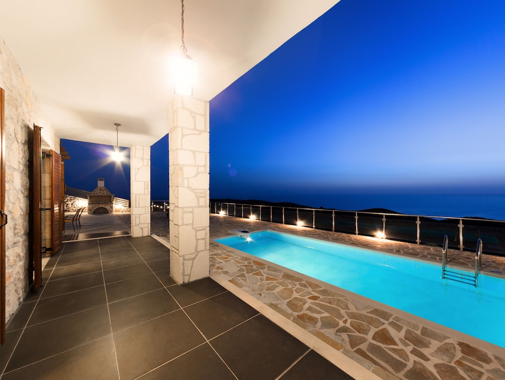 Orient Villas Traditional