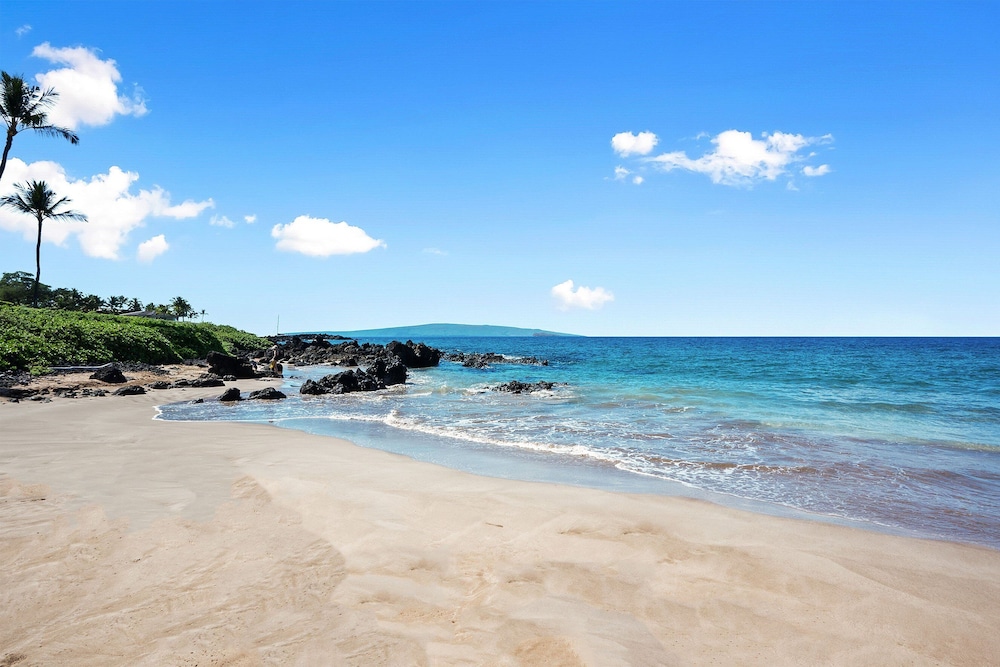 Makena Surf G-201 - Corner Unit With Amazing Views, Pools, Pickleball & Peloton