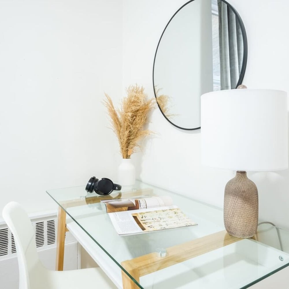49-3b Newly Renovated 2BR W D Midtown East