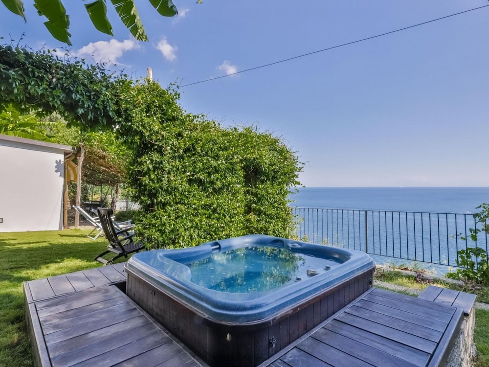 Luxury Room With sea View in Amalfi ID 3938 photo 3