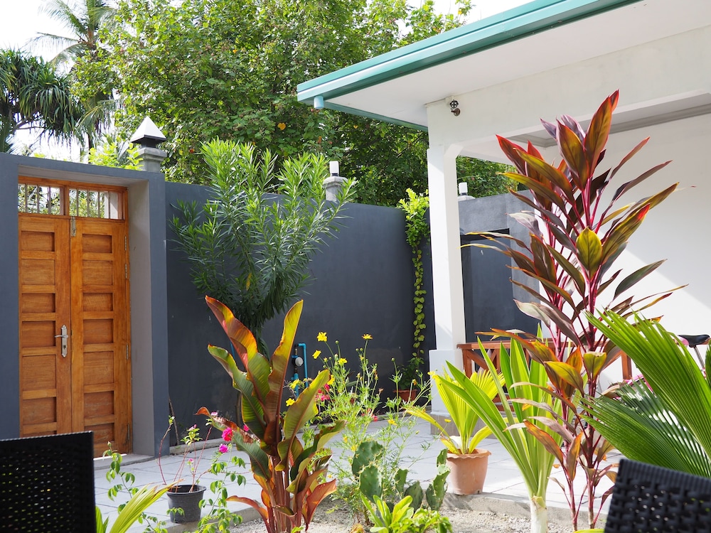 Equator HomeStay