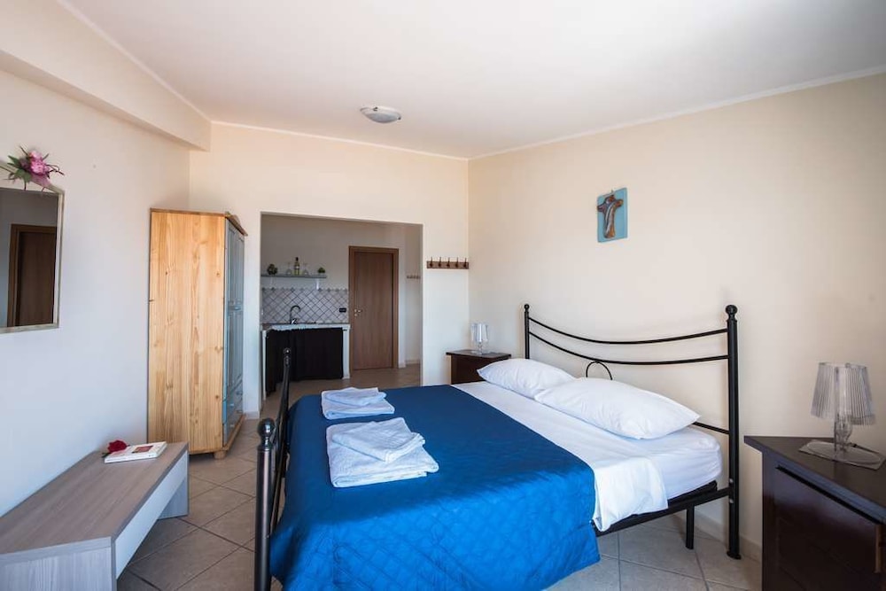 La Sirena Bed & Breakfast photo 4