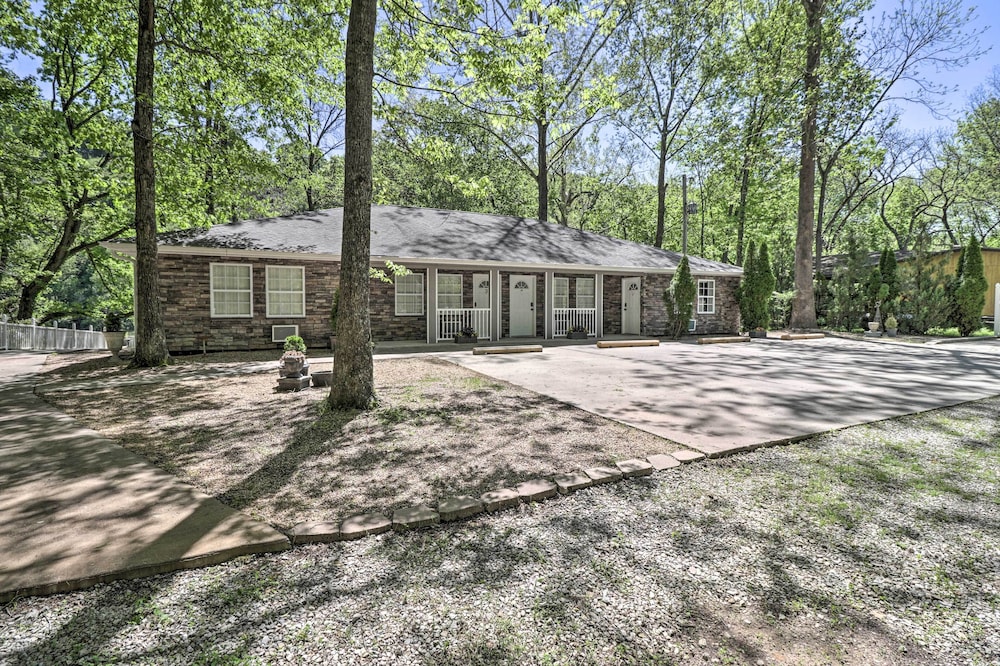 Lakeview Escape w/ Direct White River Access! view 5