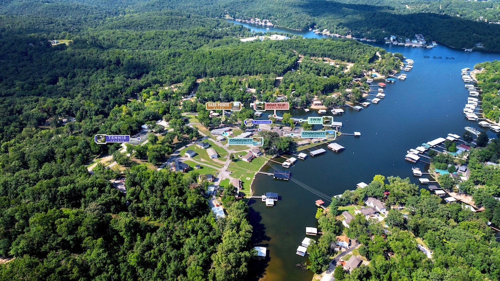 Bass Point Bliss - Resort Rental on Lake of the Ozarks Shoreline