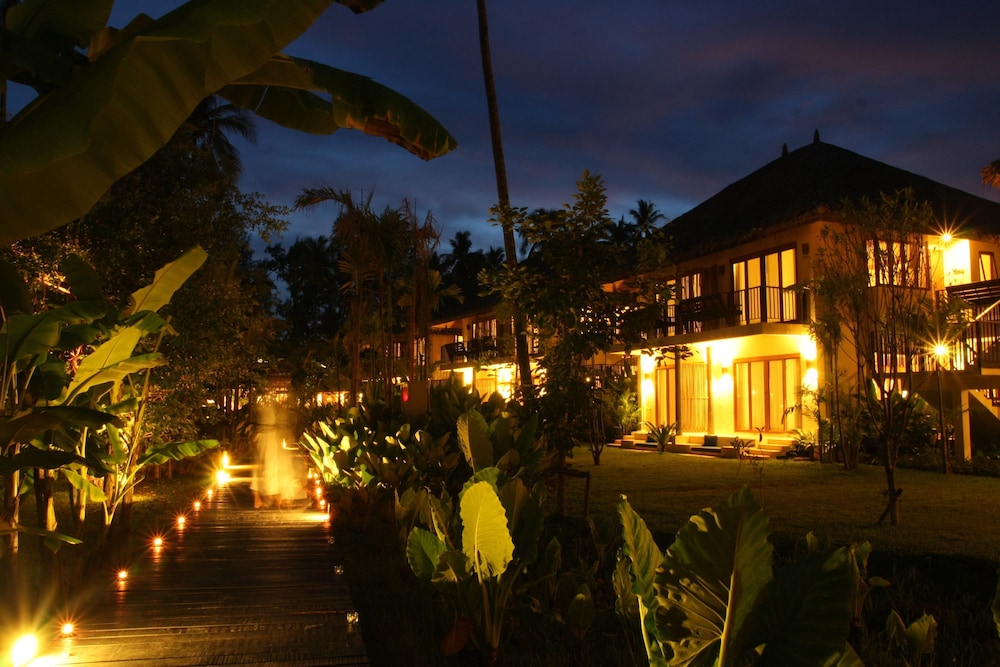 Bangsak Village - Adults Only