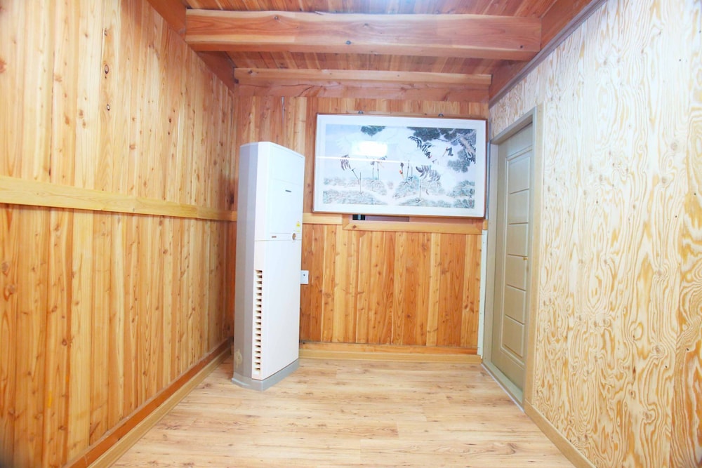 Wonju Chiak Mountain Club Pension