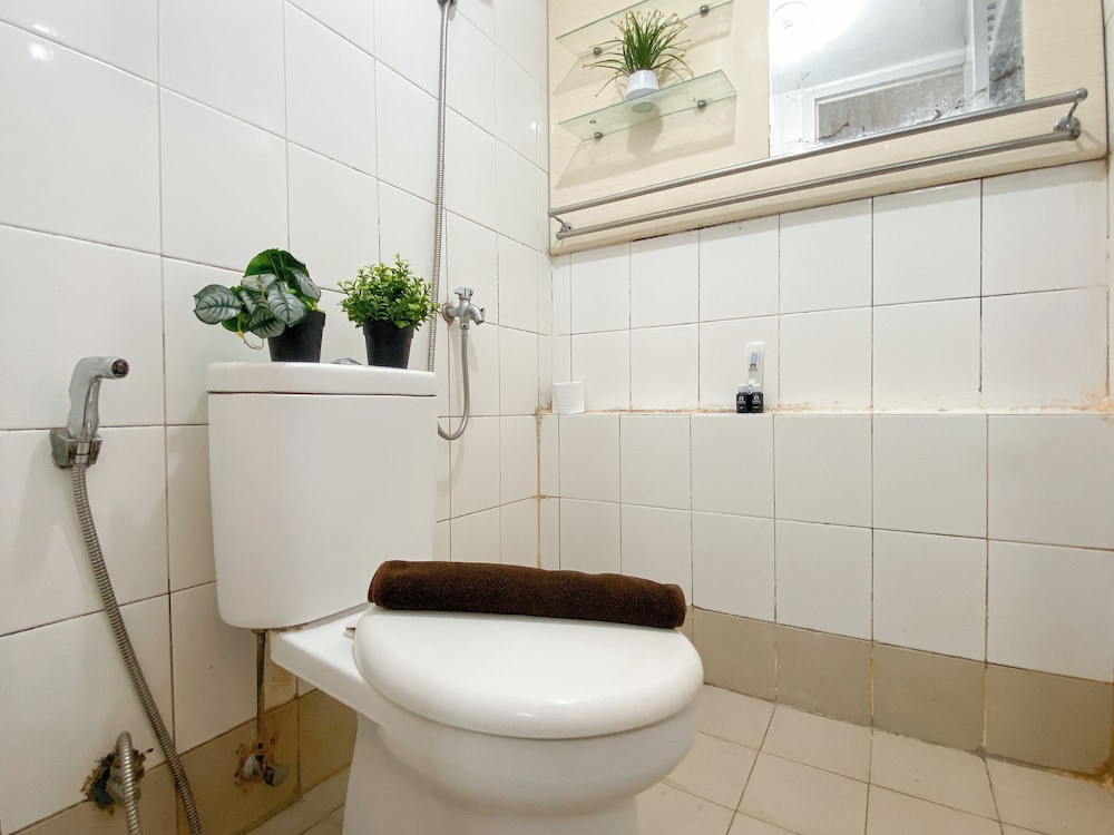 Functional 2Br At Apartment Bassura City