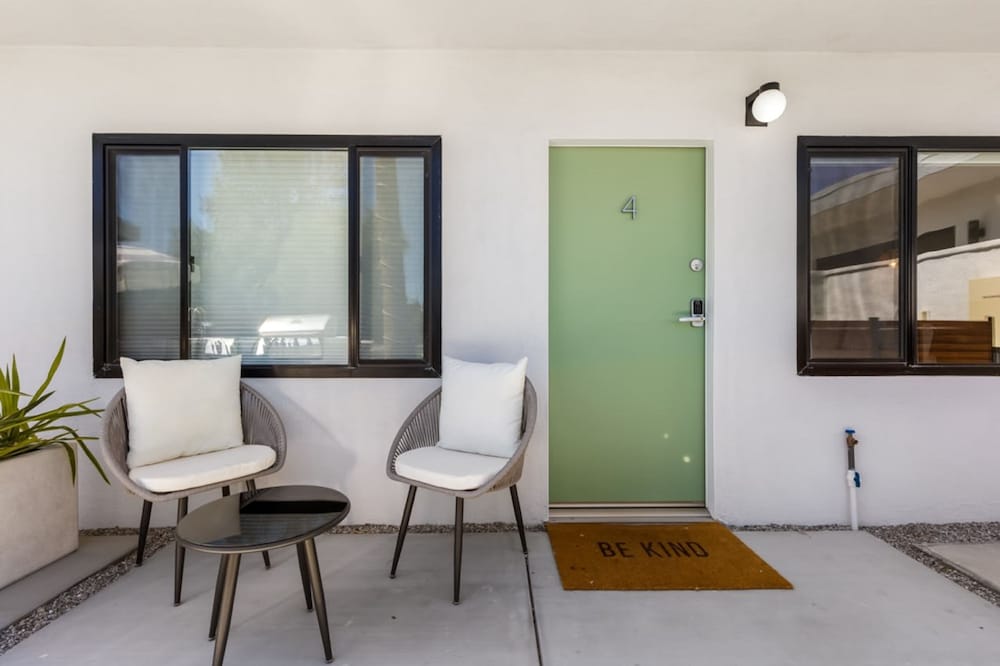 The Yucca Hotel- Entire Boutique Buyout