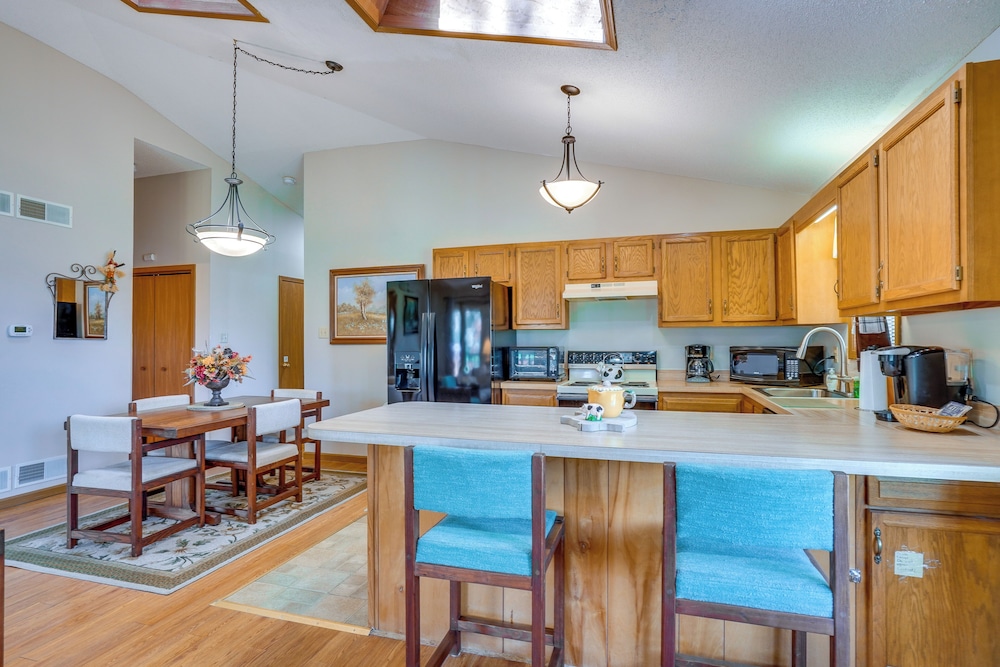Retreat on The Woods Resort: Mtn View Golf Course! - Property Image 11