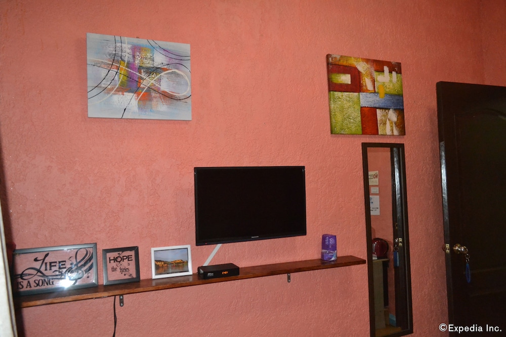 Dee GuestHouse