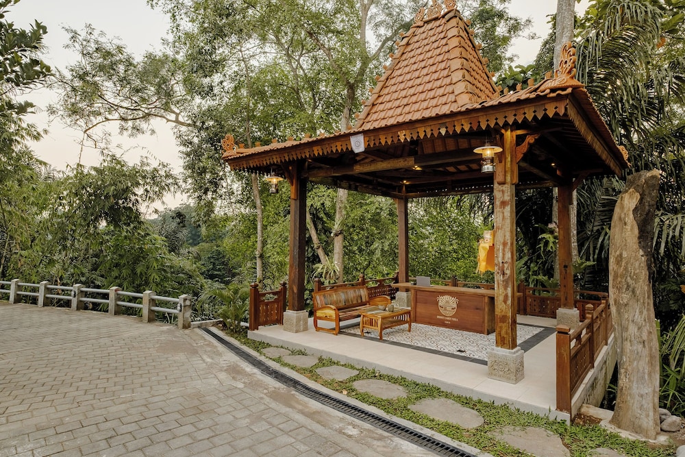 Hidden Saren Villa Ubud