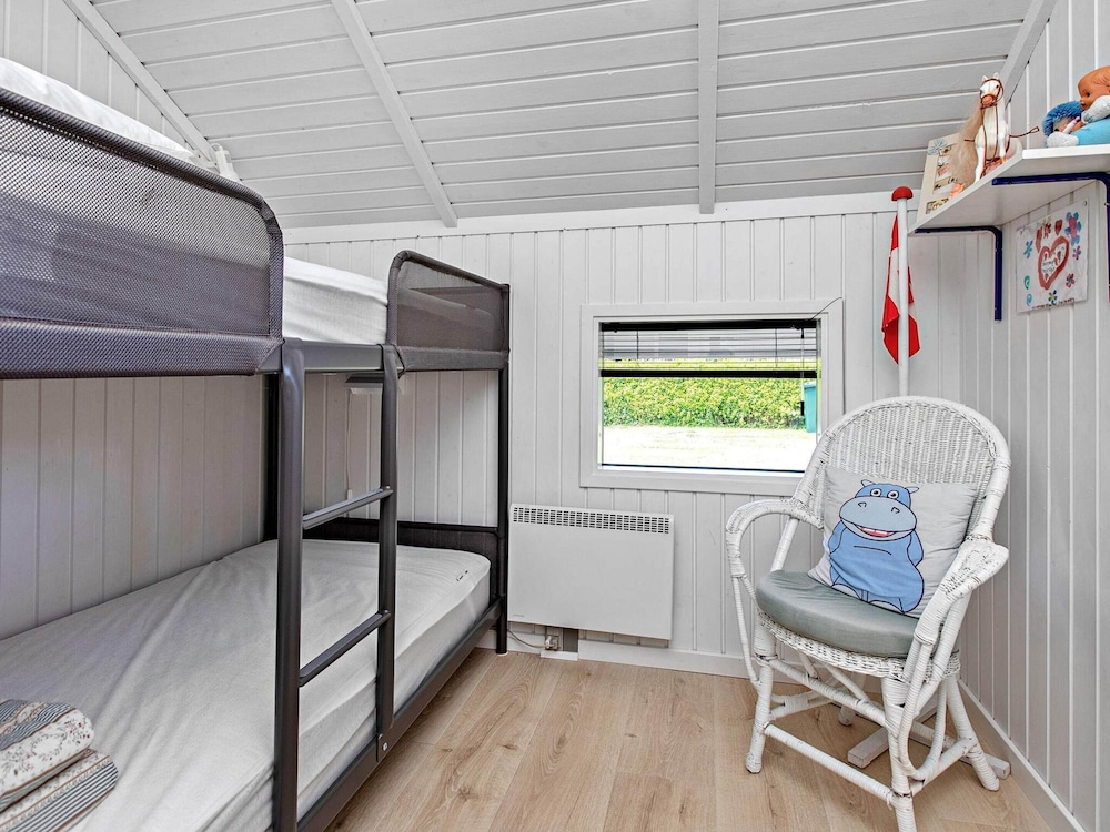 Allenby 2 Bed & Breakfast