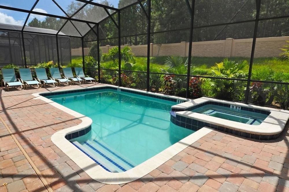 1452 Champions House 5 Bedroom by Florida Star - Image 2