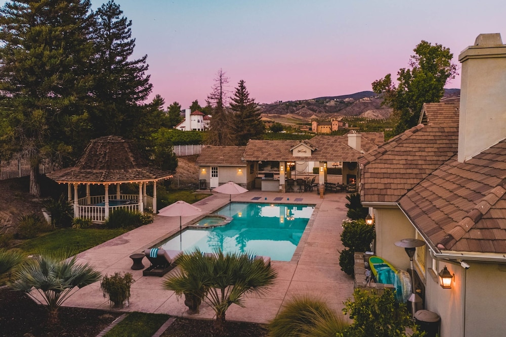 La Barrique by Avantstay Secluded 14 Acre Estate w Vball Pool