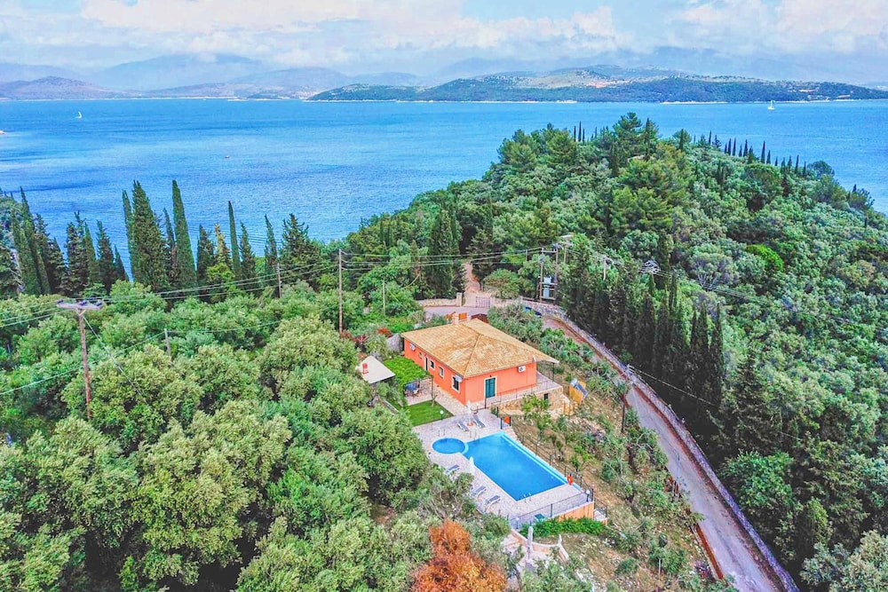 Villa Athina Kerasia