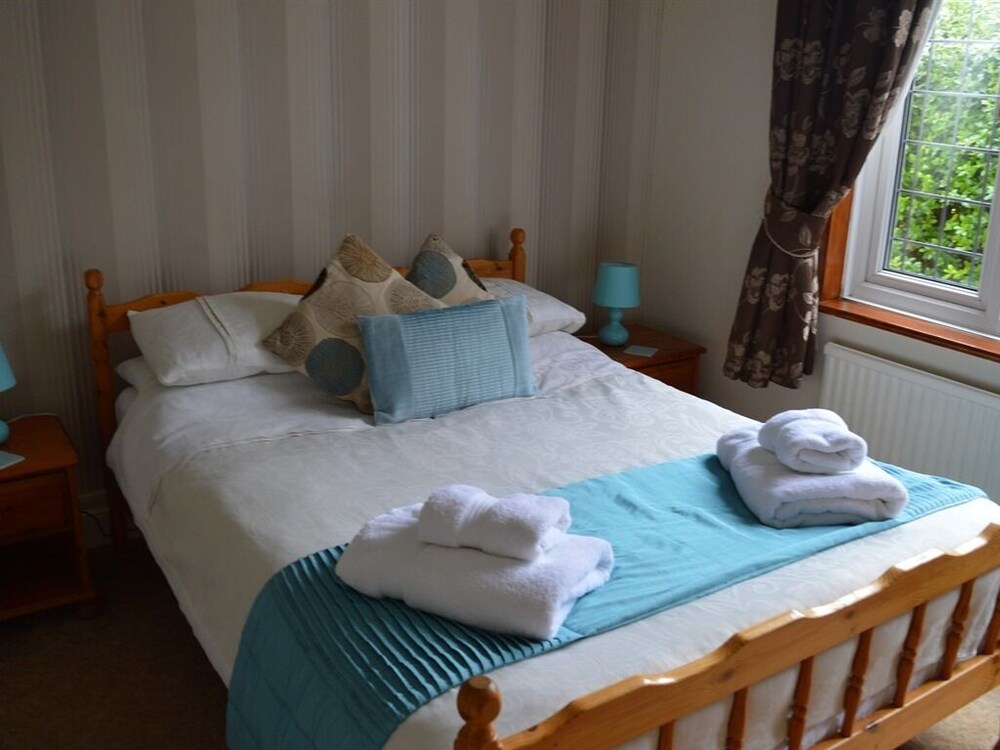Burleigh House view 5