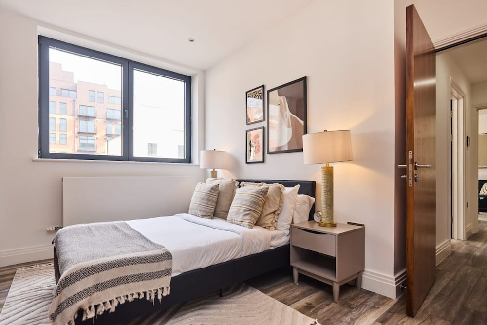 The Harlesden Hideout - Charming 2bdr Flat