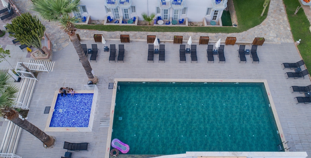 Majestic Otel - Image 21