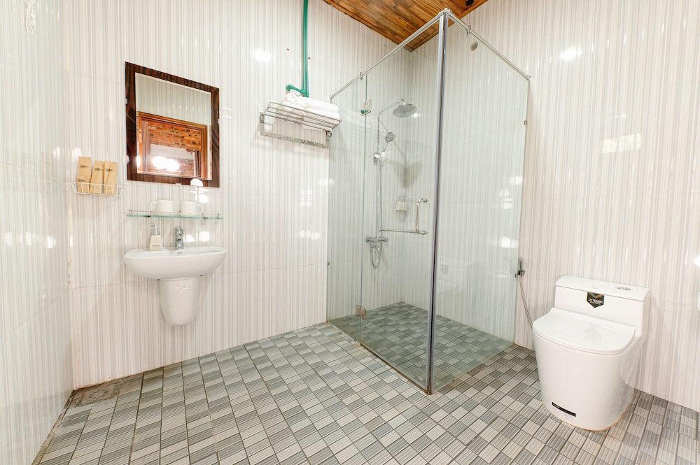 Photo 12