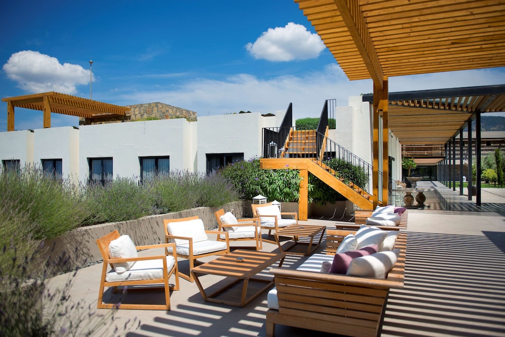 Ramada Resort by Wyndham Bodrum - Image 154