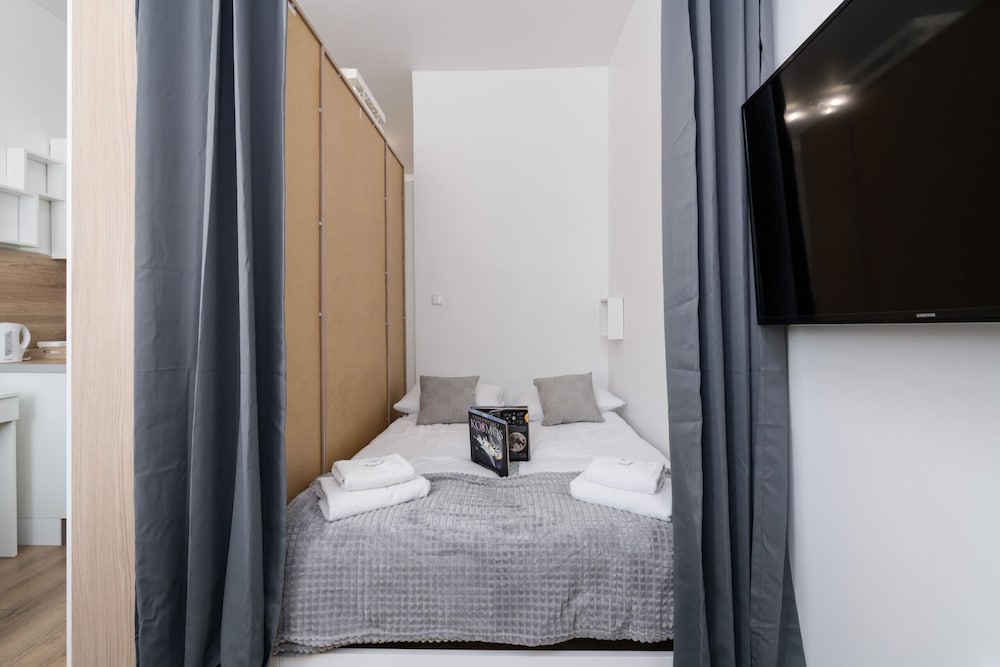 Czeremchowa Apartment Poznań by Renters view 3